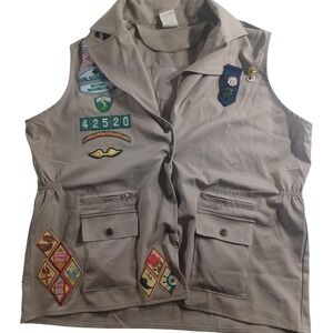 Girl Scouts Vest Teens XL Beige Cargo Pockets Badges Patches Embroidered
